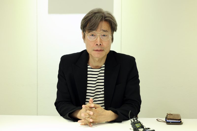 [서울=뉴시스] 박진희 기자 = 이재용 바카라 온라인가 9일 서울 중구 달개비에서 인생 수행 에세이 ’그날 나는 붓다를 보았다‘ 출판 기자간담회를 하고 있다. 2025.06.09. pak7130@newsis.com