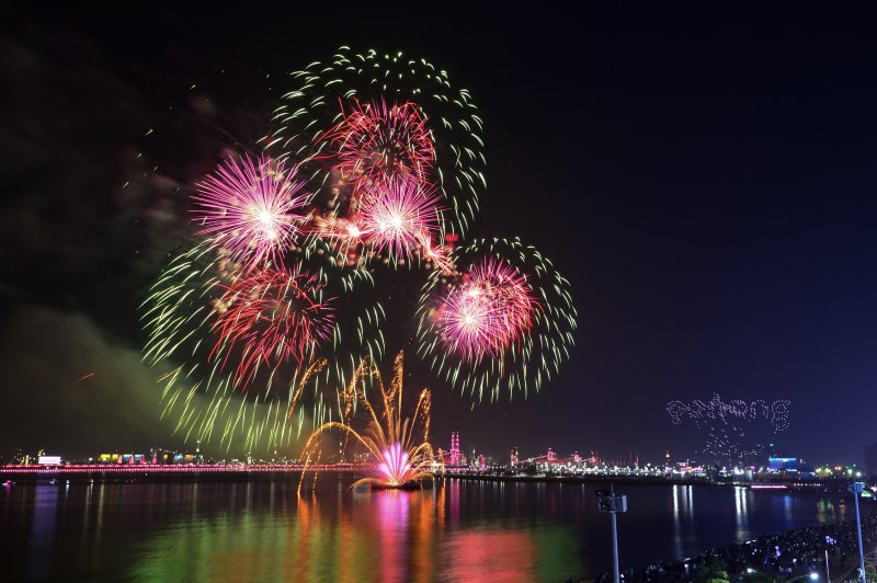 21일 경북 실시간-바카라사이트시 북구 영일대해수욕장에서 열린 실시간-바카라사이트실시간-바카라사이트불빛축제 모습.(뉴스1 자료, 제판매 및 DB 금지). ⓒ News1 최창호 기자