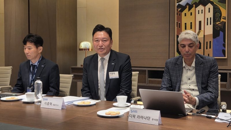 이중혁 SAS코리아 대표이사가 SAS 이노베이트 온 투어 서울 2025 그룹 인터뷰에서 발언하고 있다. 2025.6.10 뉴스1 ⓒ News1 김민석 기자