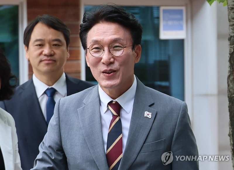 김민석 국무총리 후보자 출근 (출처=연합뉴스)