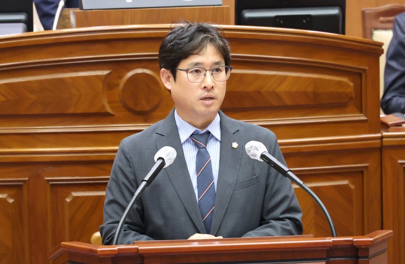 [전주=뉴시스]윤난슬 기자 = 김정명 전주시의원(동서학동, 서서학동, 평화1·2동). (사진=전주시의회 제공)