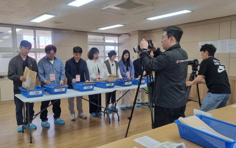 [전주=뉴시스]윤난슬 기자 = 임용시험 교육영상. (사진=전북교육청 제공) photo@newsis.com