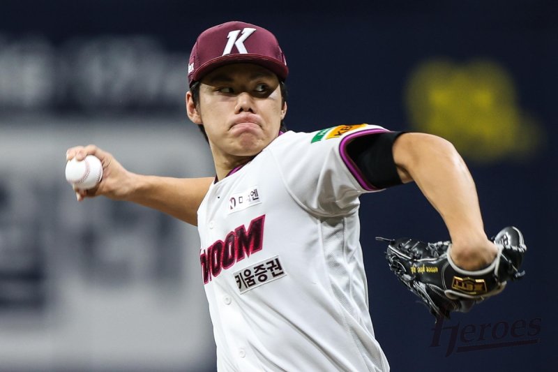 5이닝 무실점으로 호투하고도 14연패 탈출에 실패한 키움 김윤하 (출처=연합뉴스)