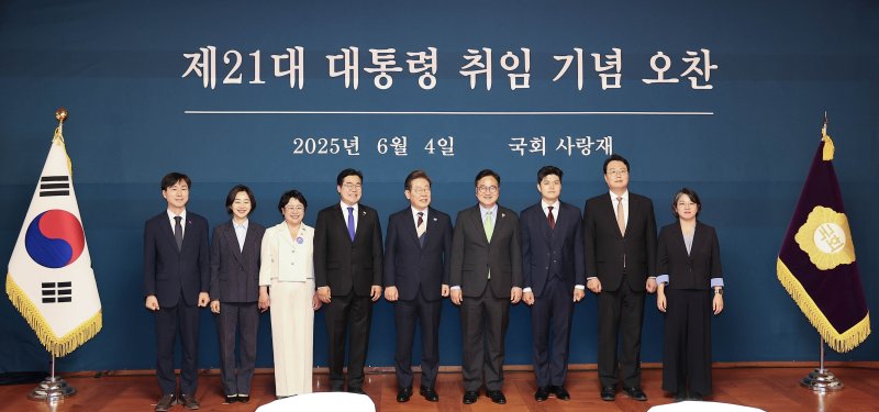 李대통령, 숨 가쁘게 달린 일주일…'민생회복·정상외교 복원'