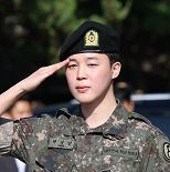 BTS 지민·정국 전역에 연천 들썩…팬들 부둥켜안고 오열까지 [N이슈]
