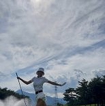 최여진, ♥7살 연상 남편과 골프 라운딩…달달한 신혼