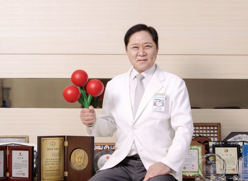 광주사회복지공동모금회는 제14대 회장으로 구제길 의학박사이자 (의)세종의료재단 이사장을 선임했다. (사랑의열매 제공. 재판매 및 DB 금지)