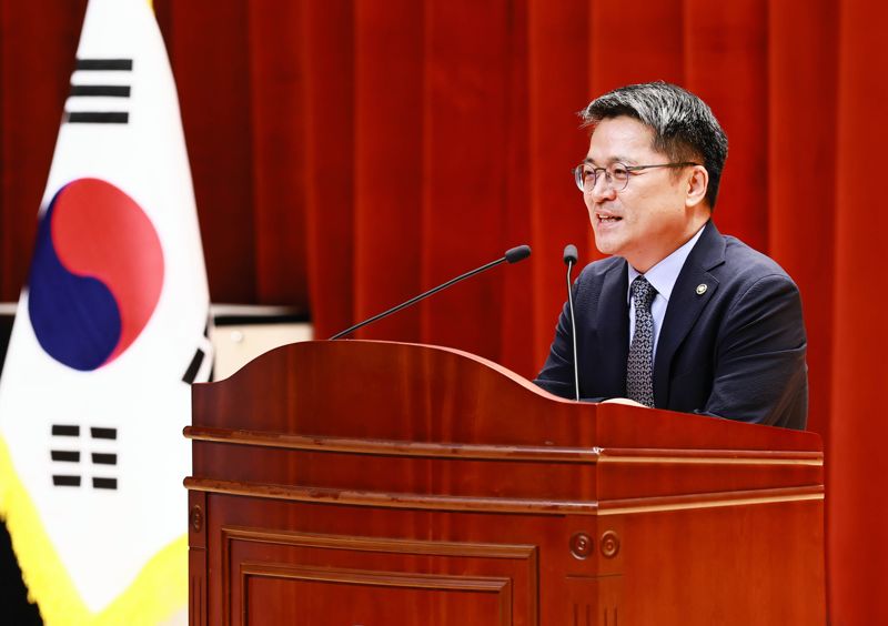 11일 세종정부청사에서 문신학 산업통상자원부 1차관이 취임사를 하고있다. 돌직구벳 제공