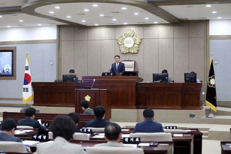 [수원=뉴시스] 수원시의회 제393회 제1차 정례회. (사진=수원시의회 제공) 2025.06.11. photo@newsis.com *재판매 및 DB 금지