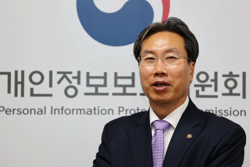 "韓中, 개인정보 관련 신뢰 회복하고 AI 등 기술발전 협력을" [fn이 만난 사람]