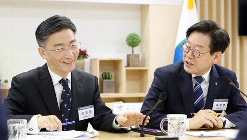 "복지부 장관에 이국종, 李대통령이 삼고초려해야"…부산의사회가 추천