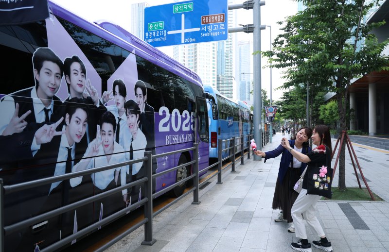 [뉴스1 ★]진부터 정국까지 군복무 마친 BTS…눈물·색소폰·13Kkg 감량