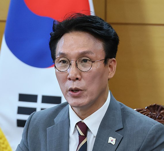 李 대통령 ‘라면값’ 대책 찾는다.. 김민석, 13일 식품업계와 간담회