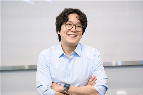 인터뷰하는 이필성 샌드박스 네트워크 대표 (출처=연합뉴스)
