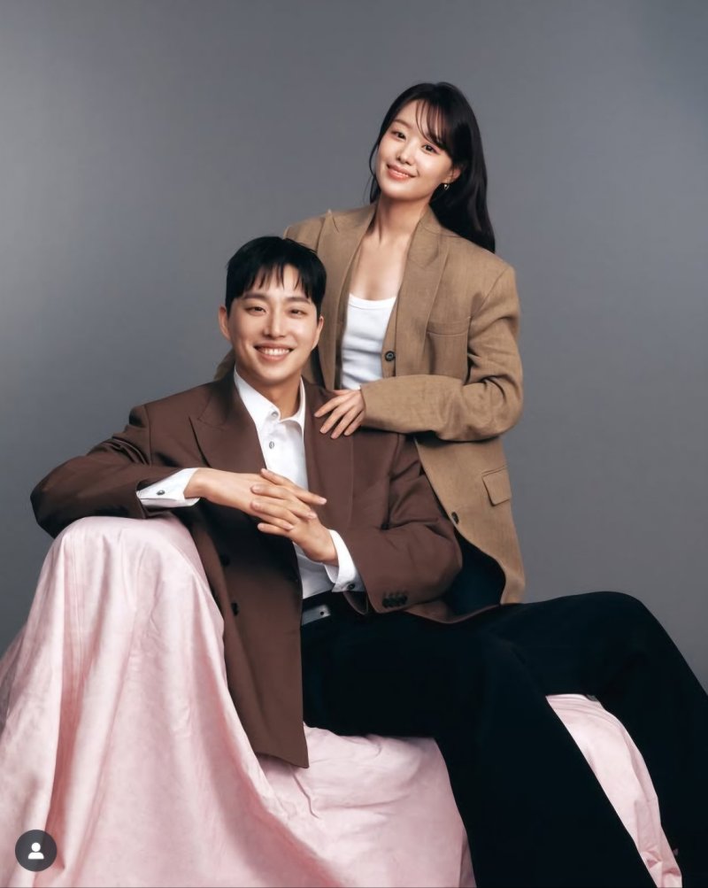 [서울=뉴시스] 박위(왼쪽), 바카라 룰. (사진=바카라 룰 인스타그램 캡처) 2025.06.13. photo@newsis.com *재판매 및 DB 금지