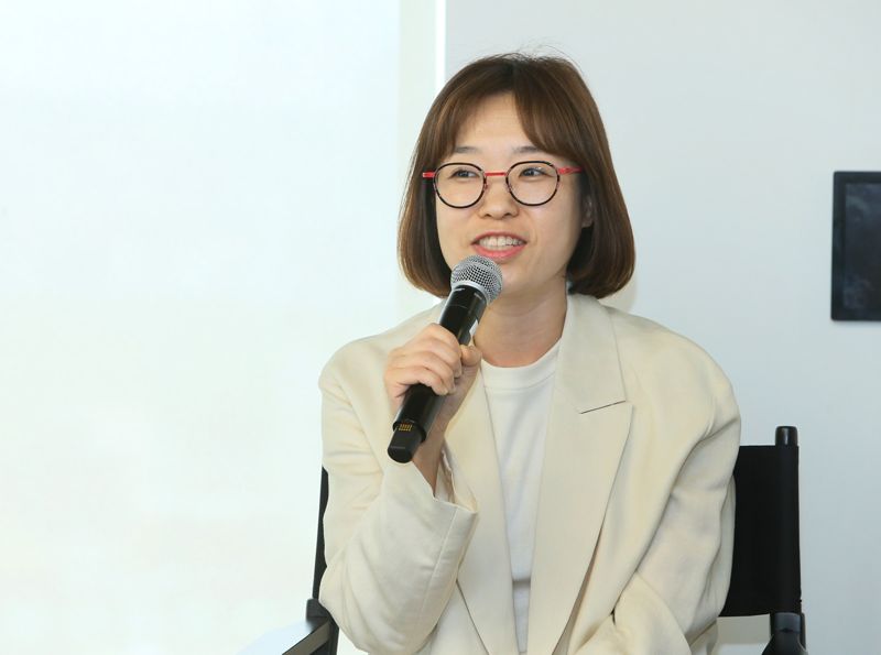 넷플릭스, 12년 만에 TV UI 개편.. "韓, 엔터·혁신의 정점"
