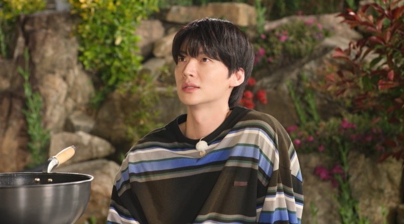 안재현 아무것도 못 할 것 같던 시기, 정말 많이 울었다