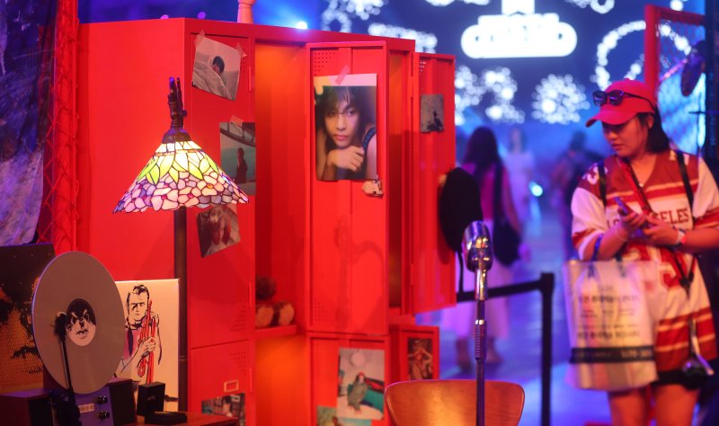 '방탄소년단 데뷔 12주년' 2025 BTS 페스타 찾은 아미들 [뉴시스Pic]