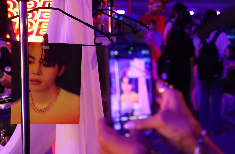 K팝 왕의 귀환..방탄소년단 2막 미리 엿본 'BTS 페스타'