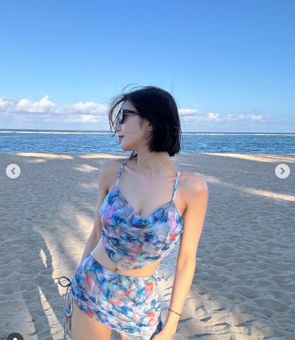 권은비, 말랐는데 놀라운 볼륨감…워터밤 여신다운 비키니 자태