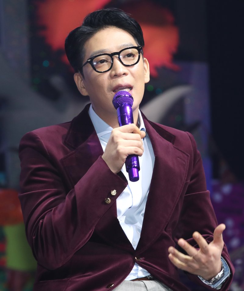 MC몽, 원헌드레드와 결별? 개인 사정으로 업무에서 배제