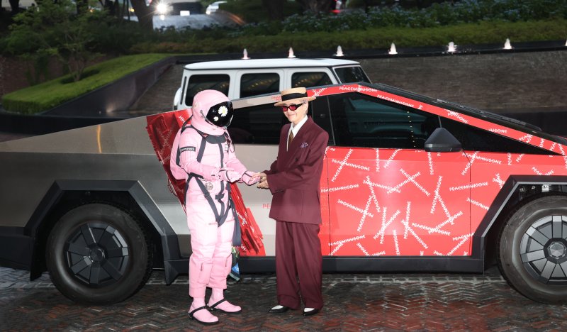 [뉴스1 ★]지드래곤, 청소년 알코올중독 치료 위해 8억8천만 원 기부