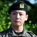 BTS 정국, 日 ′우익문구 모자′ 착용 바로 사과 ″즉시 폐기″