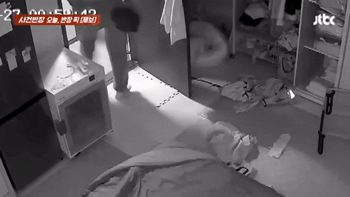 빈집 침입해 女속옷 훔친 男... 귀가 3분 전까지 집안에 있었다 [영상]