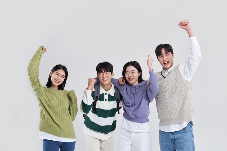 "남자로서 사는게 더 어려워졌다" 20대 남성들의 불안감, 정치가 갈라쳤다 [쓸만한 이슈]