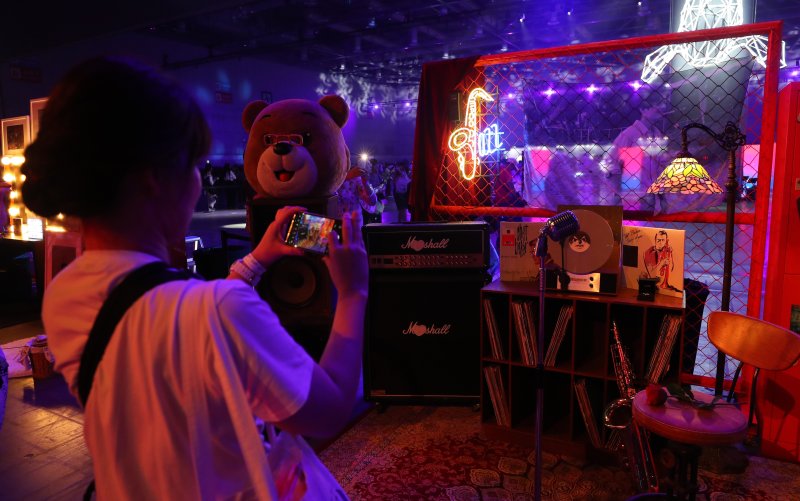 방탄소년단 '2025 BTS 페스타' 오프라인 행사에 6만명 운집