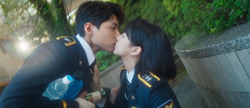 박보검·김소현 키스 엔딩 '굿보이', 전국 5.9% 자체 최고 [N시청률]