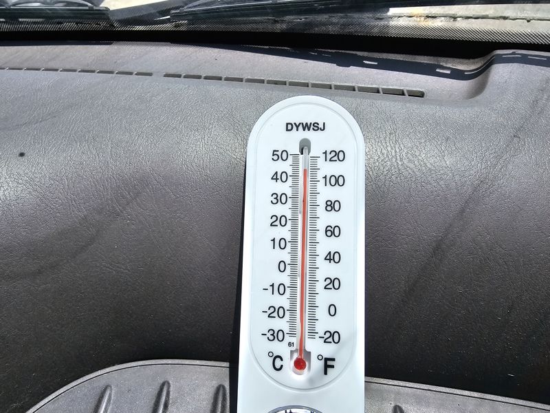 30도 땡볕, 택배기사의 숨 가쁜 13시간[르포]