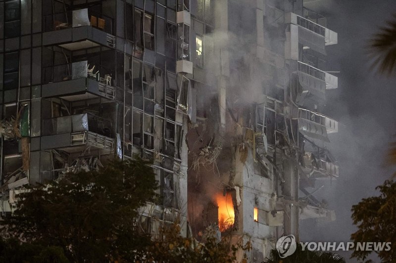 이스라엘·이란 이틀째 충돌…미, 이스라엘 지키려 군자산 투입 (출처=연합뉴스)