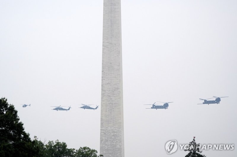 미 육군 창설 250주년 열병식 (출처=연합뉴스)