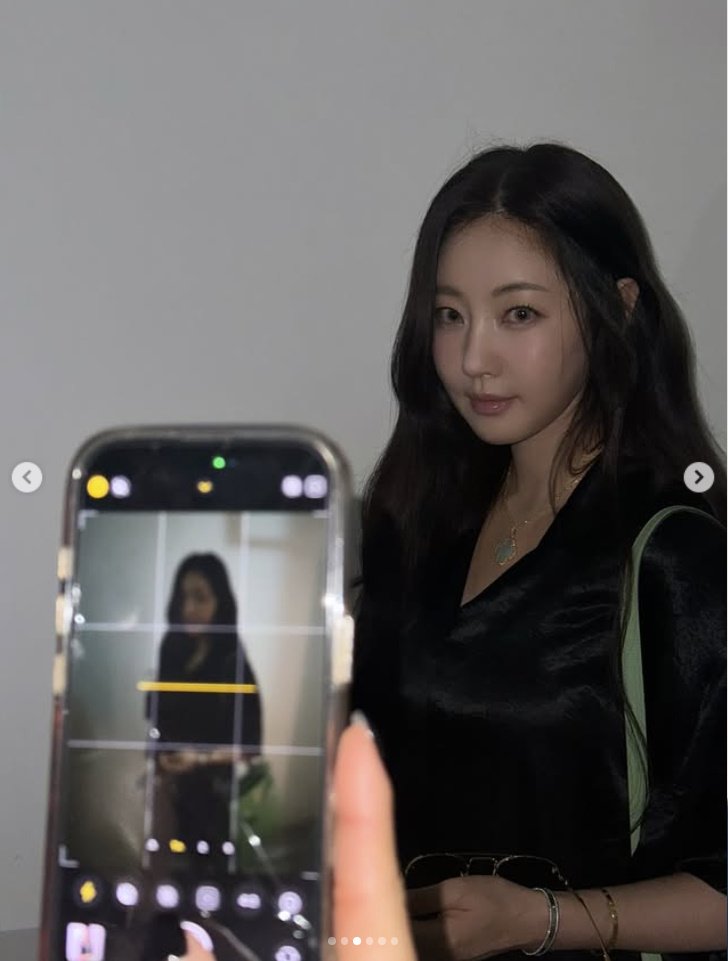 '47세' 김사랑, 방부제 잔뜩 먹은 톱클래스 미모…탱탱 피부 [N샷] 