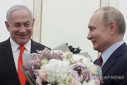 네타냐후와 푸틴 (출처=연합뉴스)