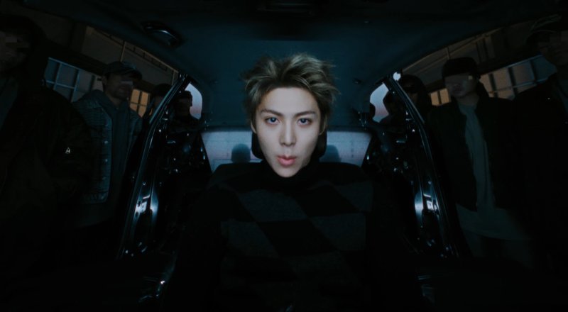 올데이 프로젝트 우찬('페이머스' 뮤직비디오 영상 갈무리)