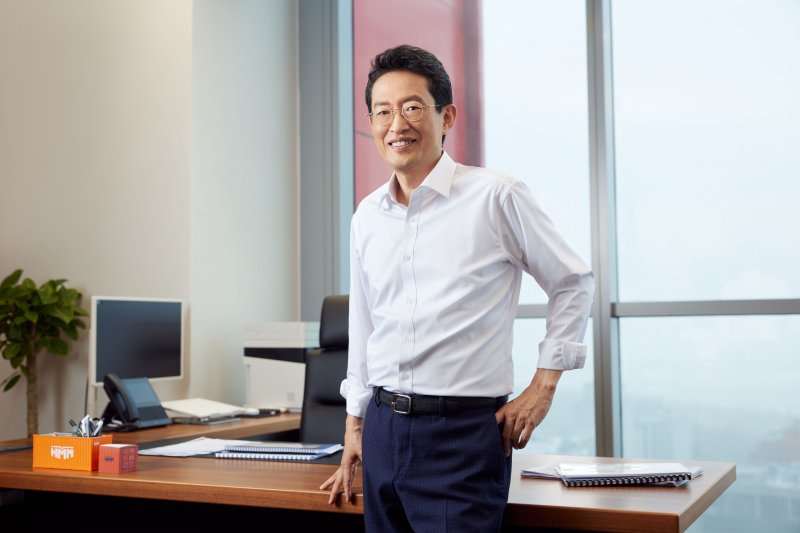 최원혁號 HMM, 글로벌 ESG 평가 2년째 '상위 1%'