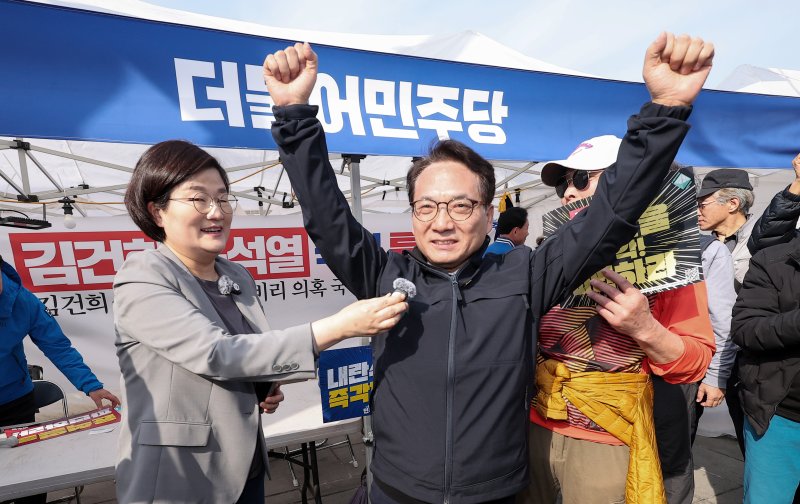 박선원 "주진우도 재산 공개하라"…주 "무슨 근거, 특위 사퇴하라"
