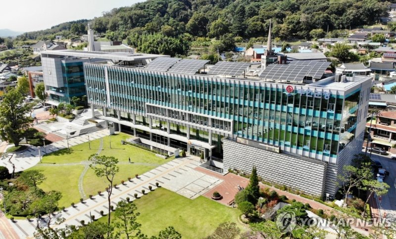 소상공인 울리는 공무원 사칭 사기…부안서 납품 사기 시도하다 들통