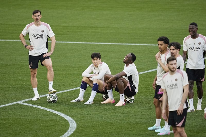 [뮌헨=AP/뉴시스]UCL 결승 준비하는 이강인 2025.05.30.