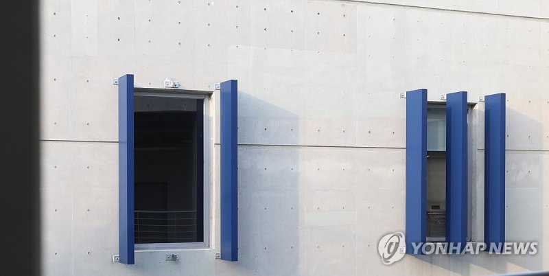 "불안감 없애기 위해" 창원NC파크 루버 안전성 실험 착수