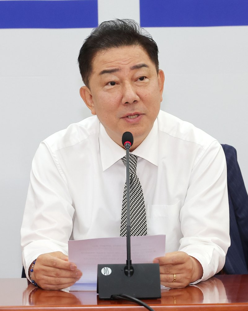 ‘박범계 법사위원장 내정설’ 부정한 김병기…“논의도 안 한 사안”