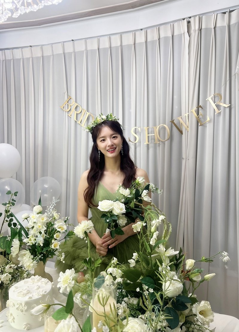 '뽀뽀뽀' 뽀미언니 하지혜, 6세 연하와 결혼…동생 하동근 축가