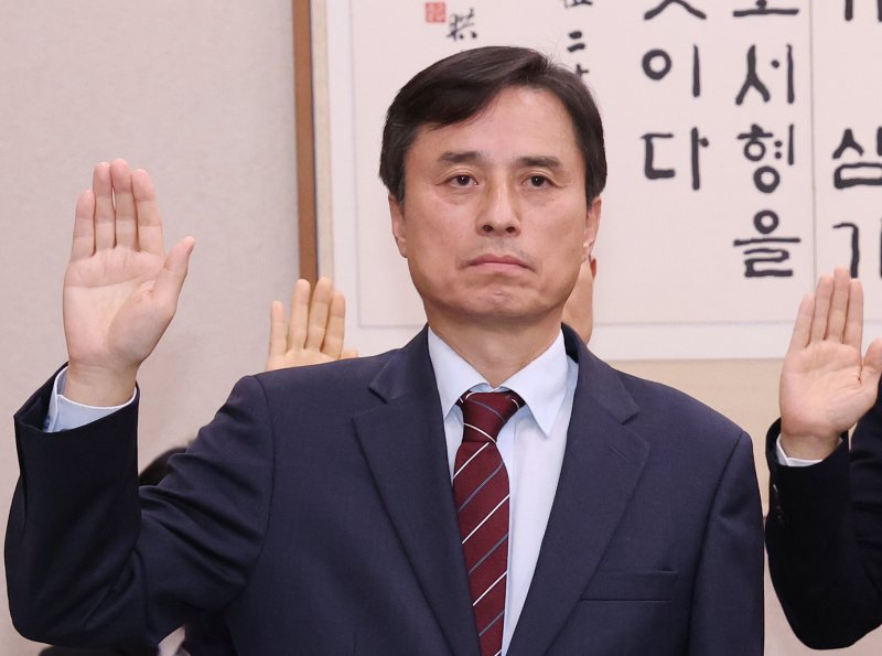 이재명 대통령은 지난 12일 내란바카라사이트 검증법에 따른 특별검사로 민주당이 추천한 조은석 전 감사원장 권한대행을 지명했다. /사진=뉴스1