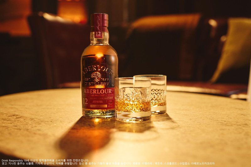 더울수록 가볍게… 여름을 완성하는 ‘하이볼 공식’ [Weekend 라이프]