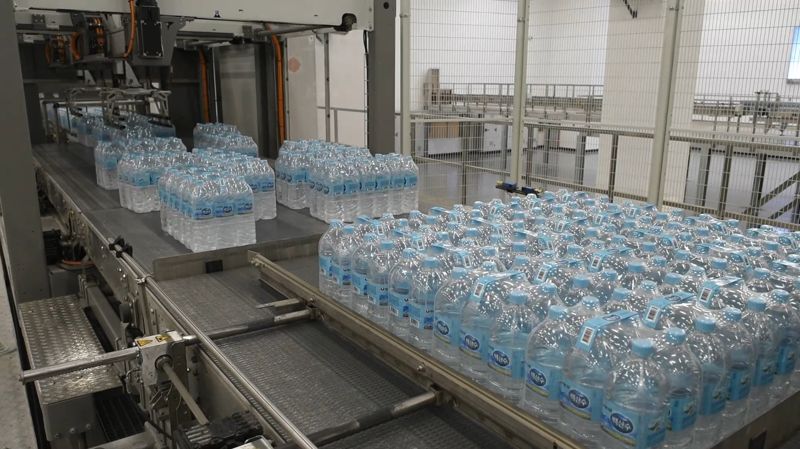 [르포] 백두산 천지 밑 40년간 자연 정수.. 中 농심 백산수 공장 가보니