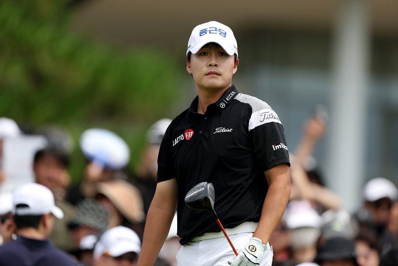 “그분이 오신 날” 옥태훈, 20언더 KPGA 선수권 제패 … 상금‧포인트 선두 겹경사