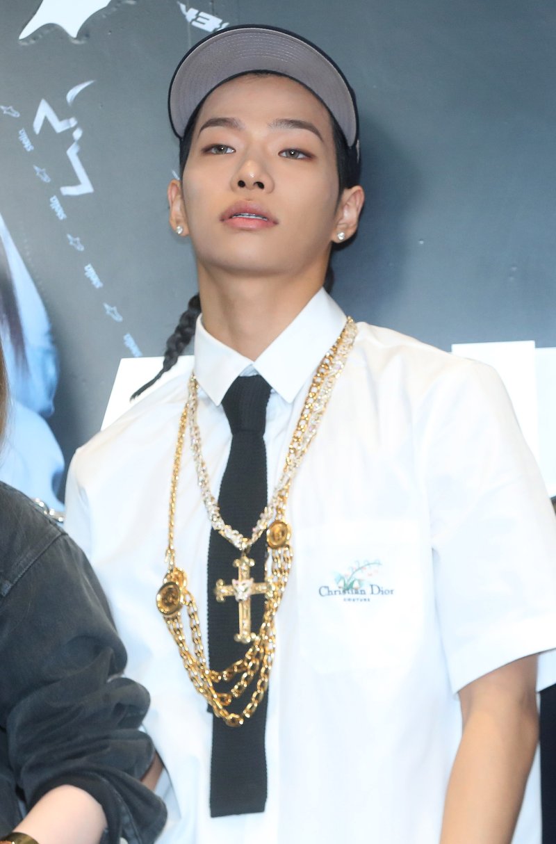 신세계 회장 딸 애니 합류로 주목 받은 '올데이 프로젝트' 데뷔 [뉴시스Pic]