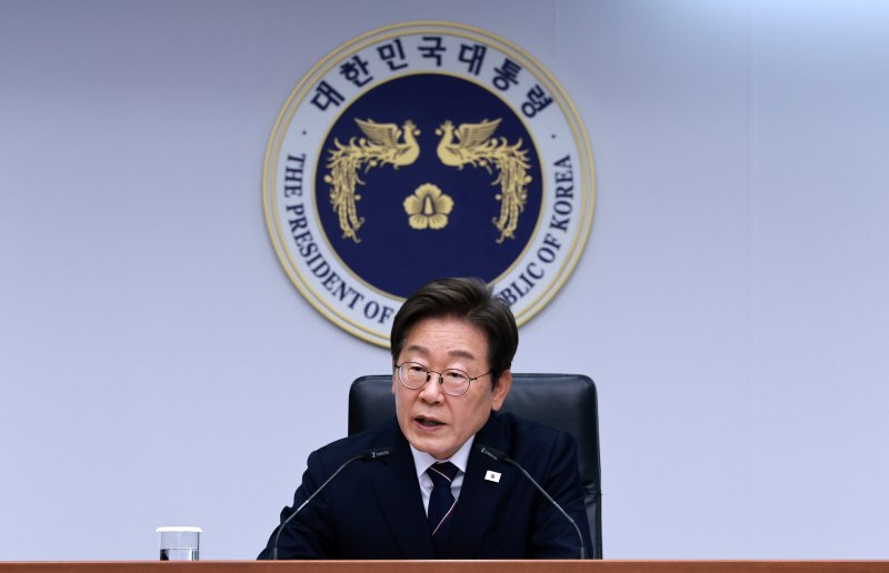 "경제 불확실성 크다… 필요땐 추경에 중동사태 대비안 추가"[최악 치닫는 중동정세]